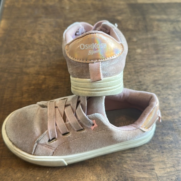 Girls velvety slip on shoes - Picture 4 of 6